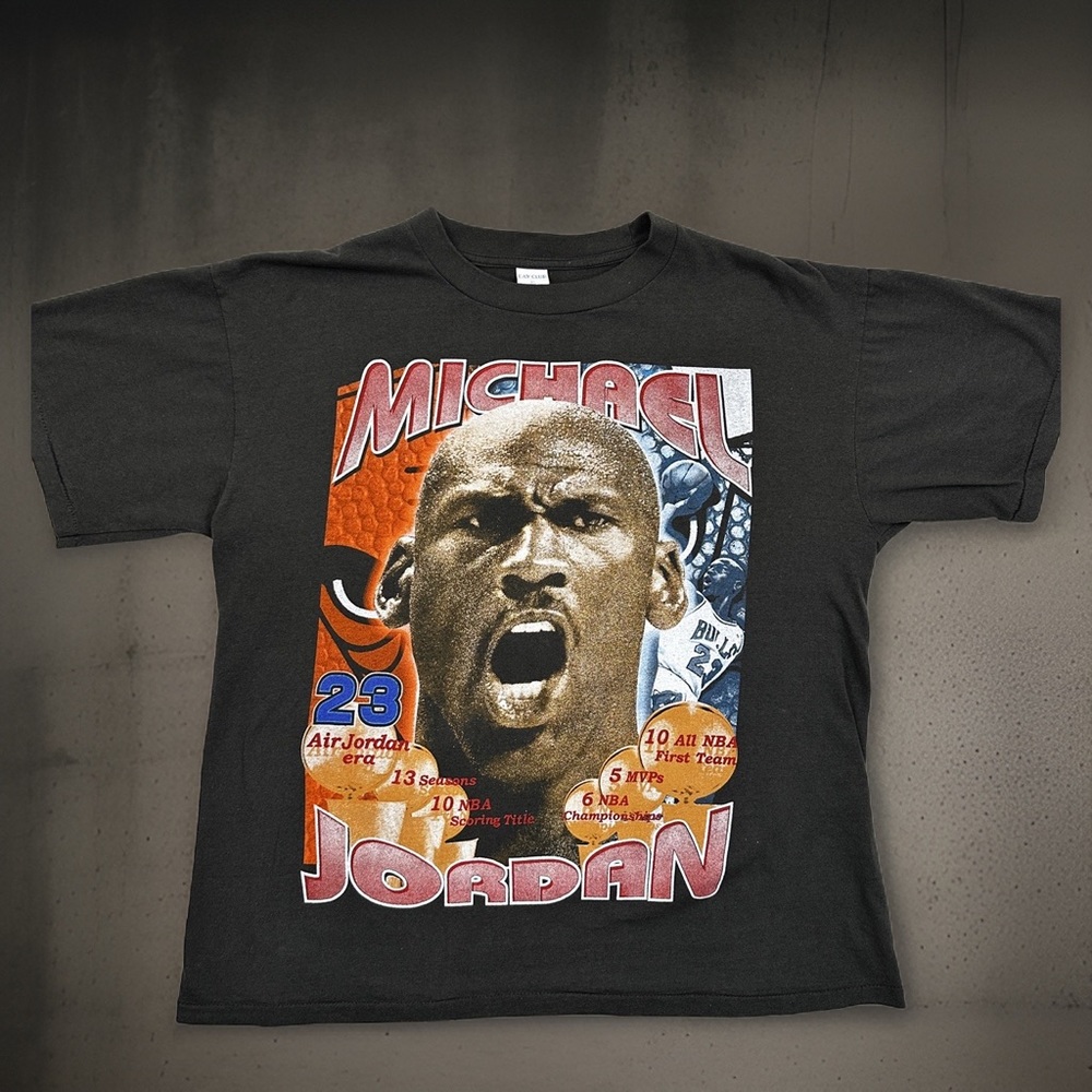MICHAEL JORDAN 1999 "THE LEGENT" RETIREMENT VINTAGE RAP T SHIRT